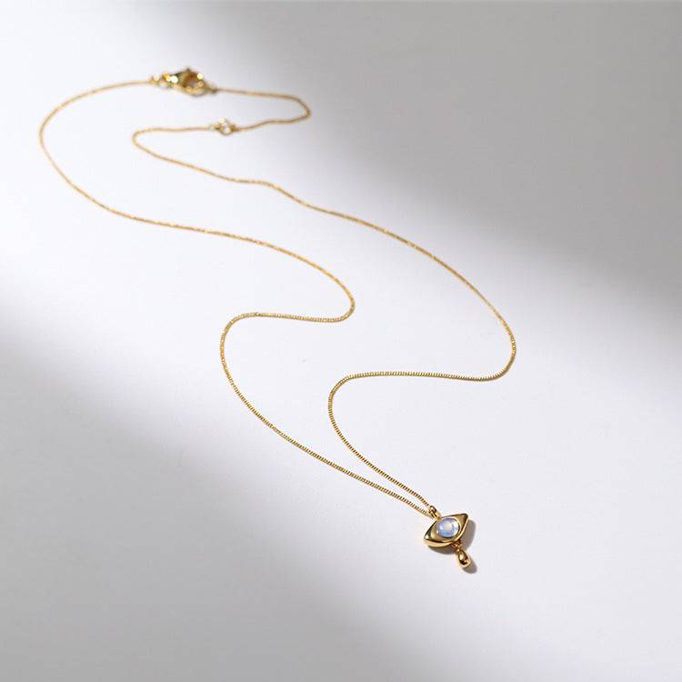 Elegant Gold-Plated Pendant Necklace