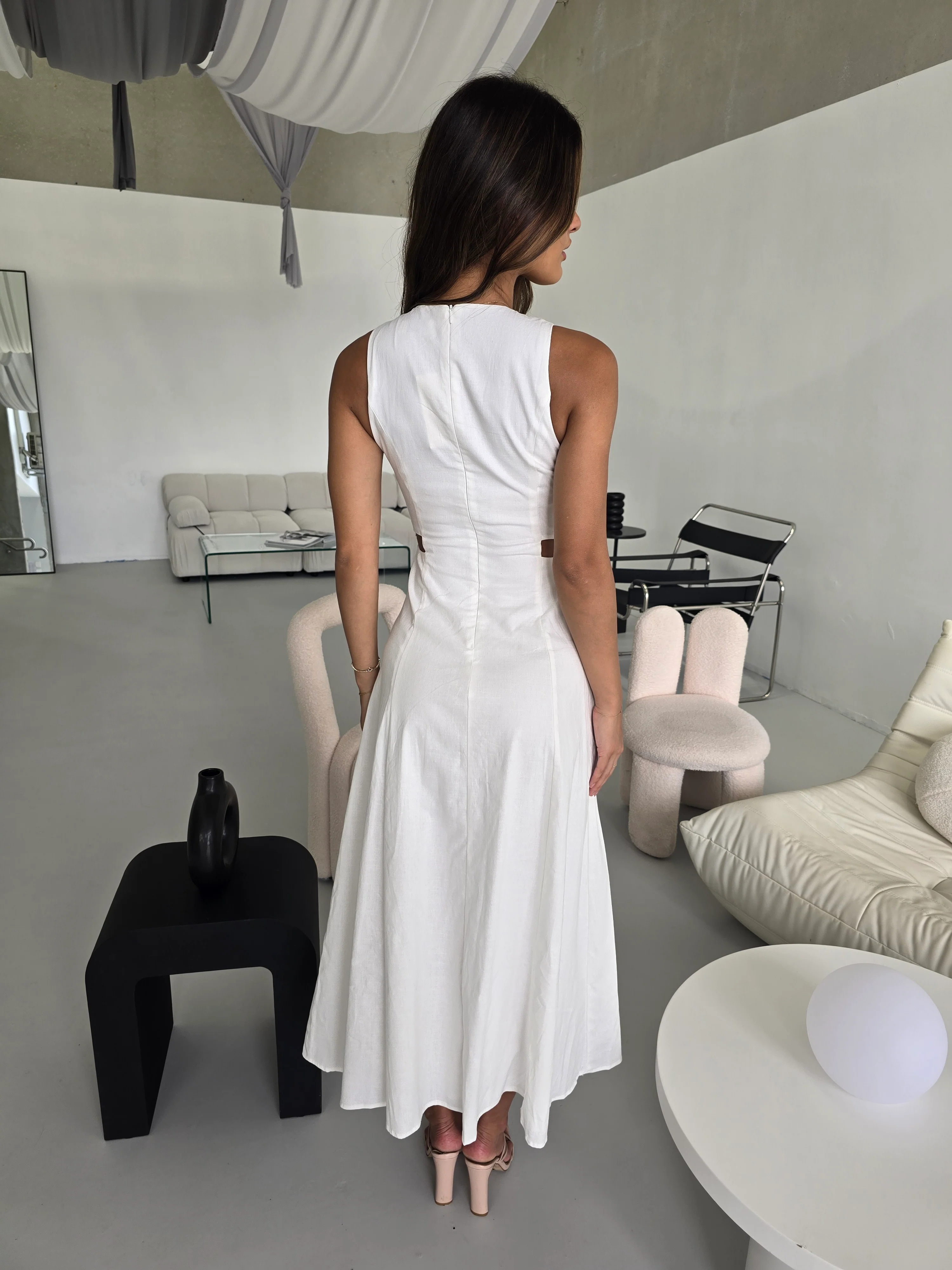 Elegant White Midi Dress