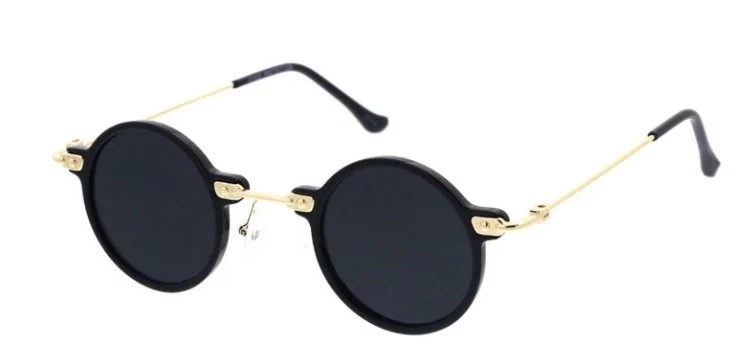 Classic Round Frame Sunglasses
