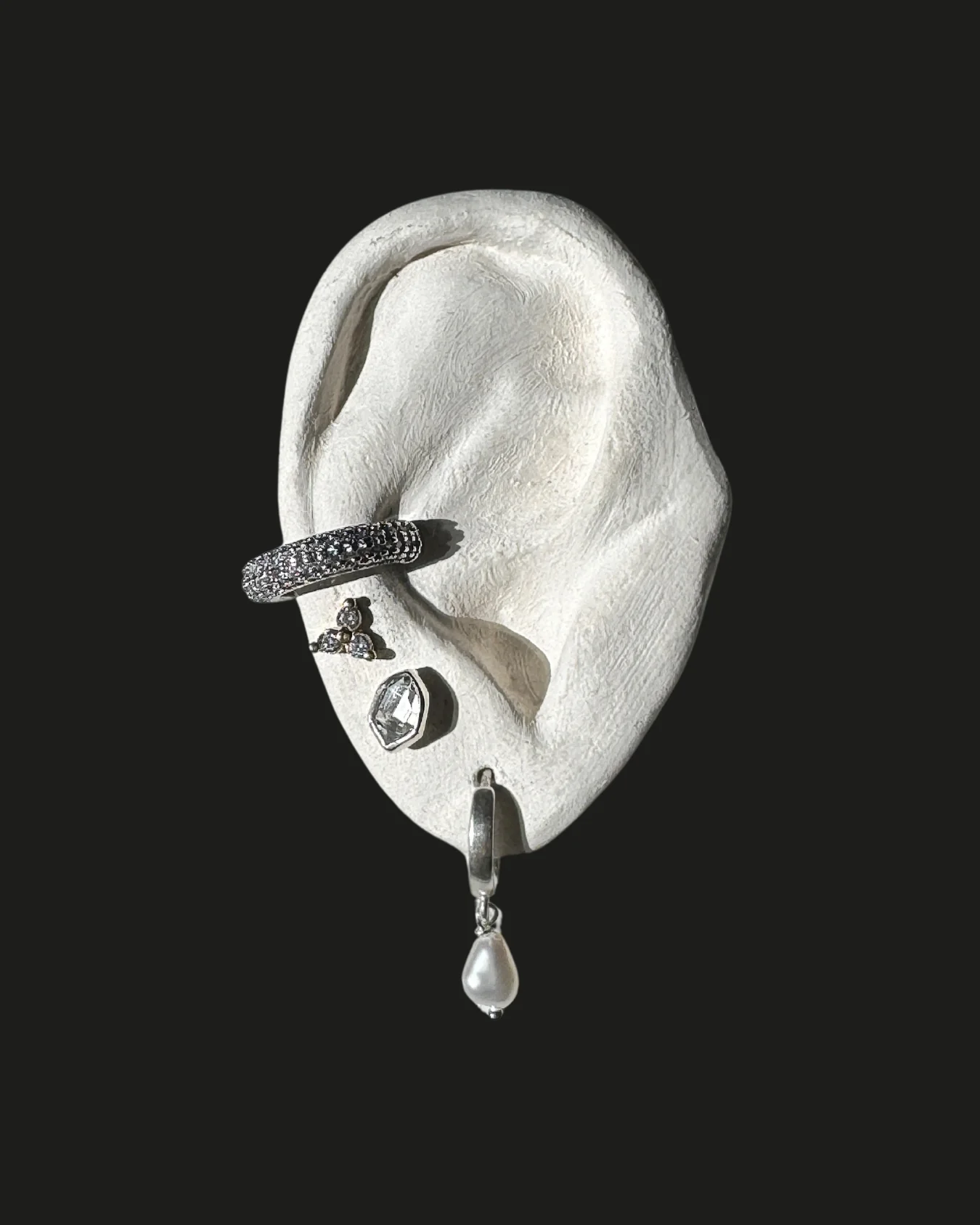 Elegant Geometric Crystal Stud Earrings