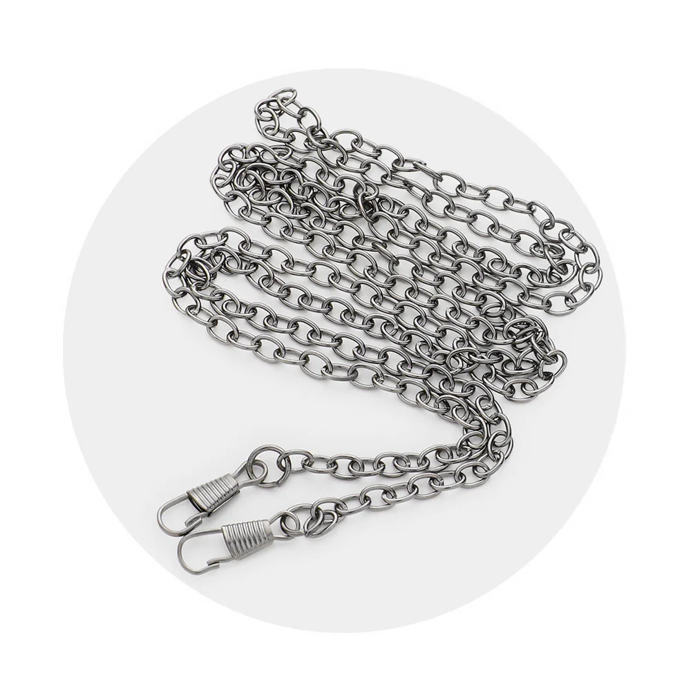 Chic Heart Tassel Clutch