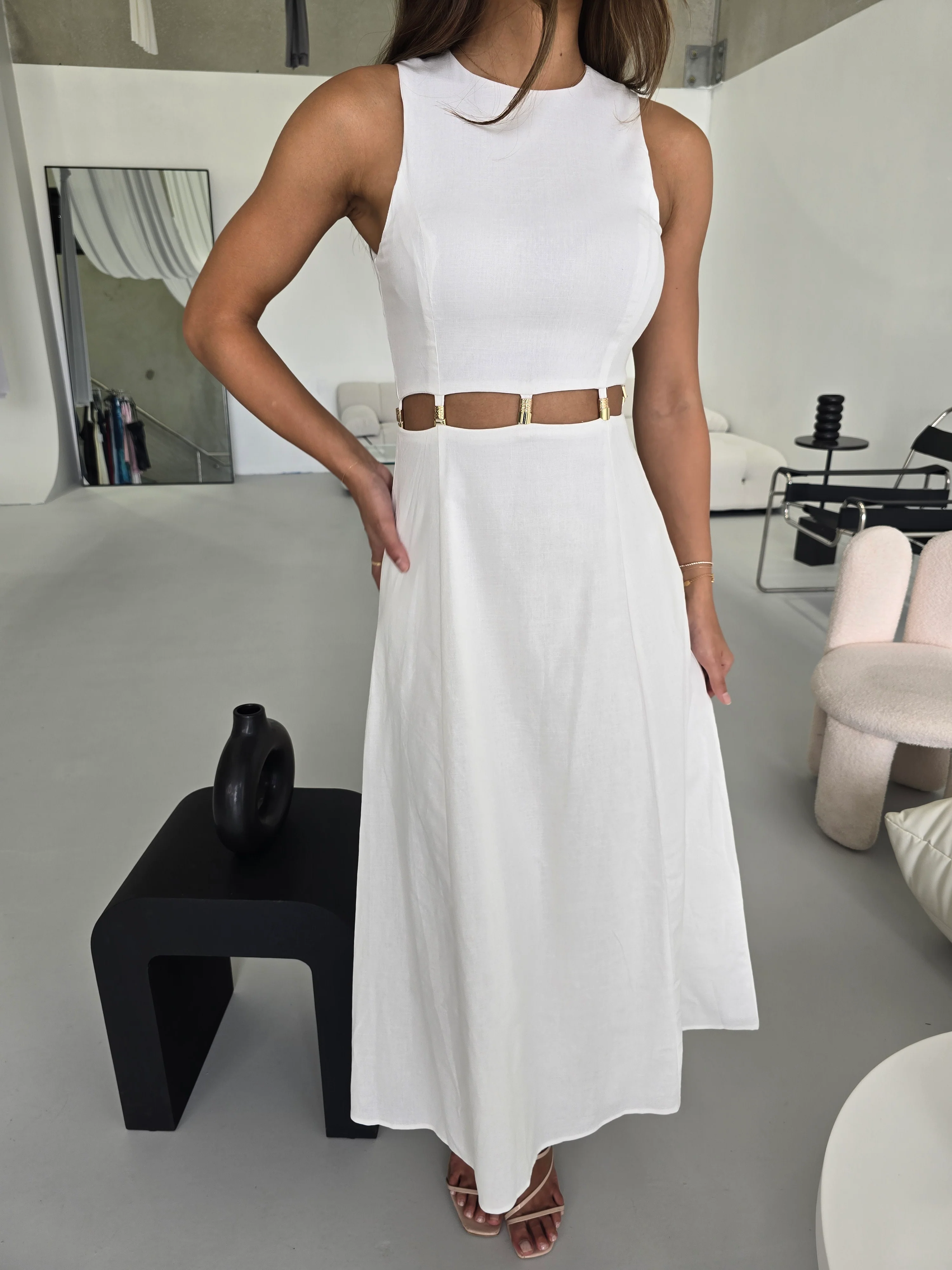 Elegant White Midi Dress